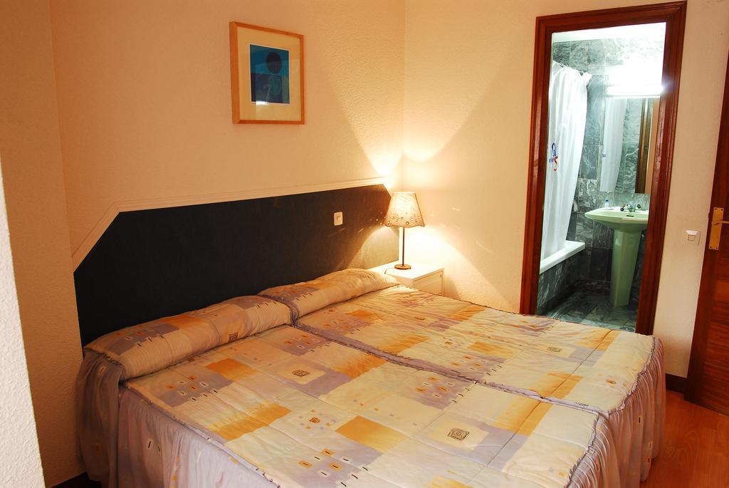 Apartment (2 Adults)